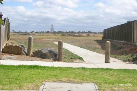 12a Rowlandson Pl, Taylors Lakes, VIC 3038