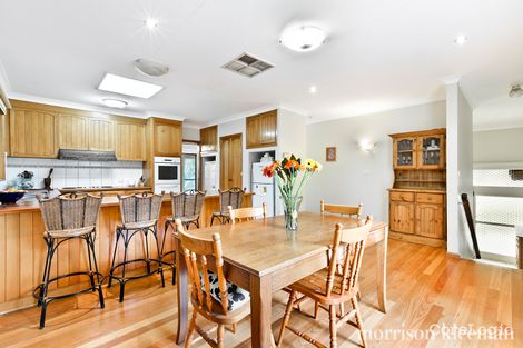 Property photo of 11 Marlow Place Eltham VIC 3095