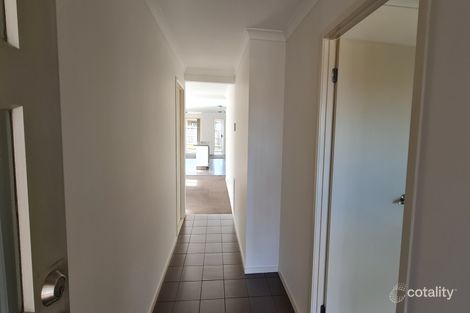 Property photo of 76 Hamish Drive Tarneit VIC 3029