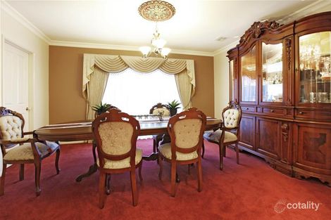 Property photo of 10 Zelkova Terrace Bundoora VIC 3083