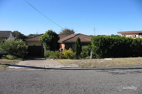 19 Woodlawn Dr, Budgewoi, NSW 2262