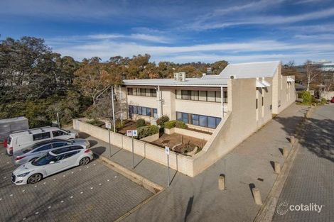 4/16 Thesiger Ct, Deakin, ACT 2600