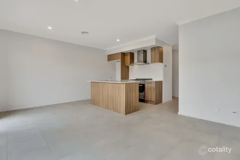 Property photo of 14 Wetherby Road Wyndham Vale VIC 3024