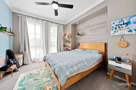 Property photo of 30 Capella Drive Redland Bay QLD 4165