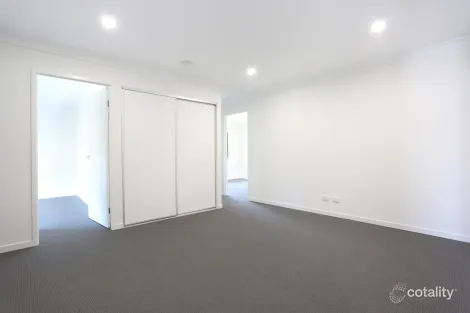 Property photo of 2 Haywood Way Flagstone QLD 4280