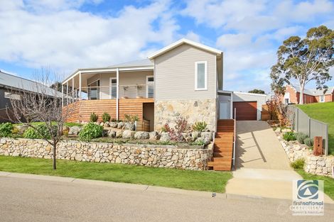 Property photo of 15 Shehan Drive Beechworth VIC 3747