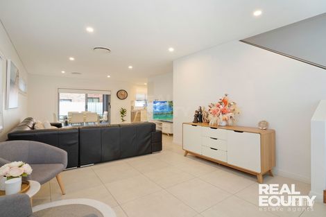 Property photo of 8B Buckingham Crescent Chipping Norton NSW 2170