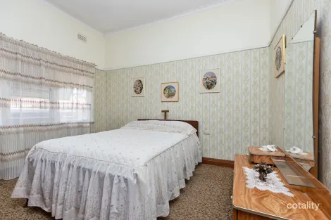 Property photo of 184 Forsyth Street Wagga Wagga NSW 2650