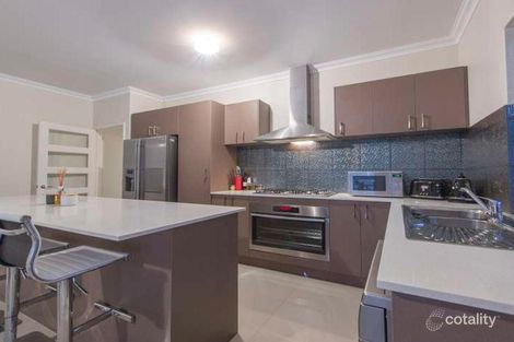 Property photo of 94 Rossiter Avenue Piara Waters WA 6112
