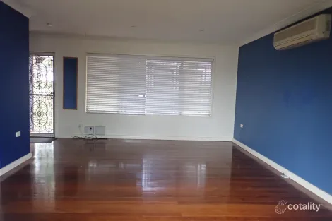 Property photo of 33 Ritchie Crescent Taree NSW 2430