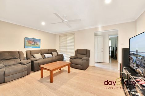 Property photo of 8 Peppercorn Crescent Fletcher NSW 2287