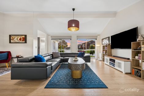 Property photo of 13 Johanna Court Dingley Village VIC 3172