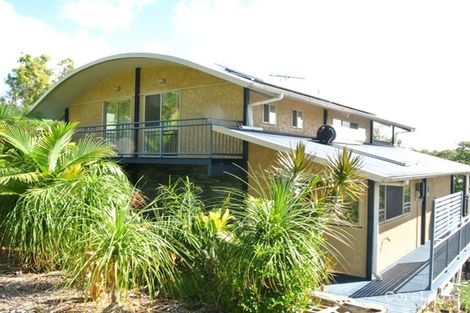 Property photo of 20 Calmwaters Crescent Macleay Island QLD 4184