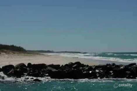 16 Coronation Ave, Pottsville, NSW 2489