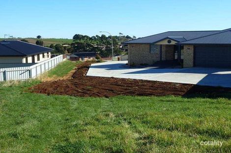 13 Josie Cres, Romaine, TAS 7320