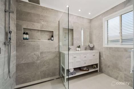Property photo of 3 Jillian Place Hastings VIC 3915