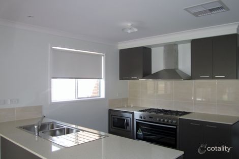 Property photo of 17 Bridport Street Cranbourne West VIC 3977