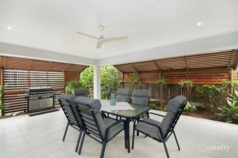 Property photo of 2 Dungurra Place Bushland Beach QLD 4818