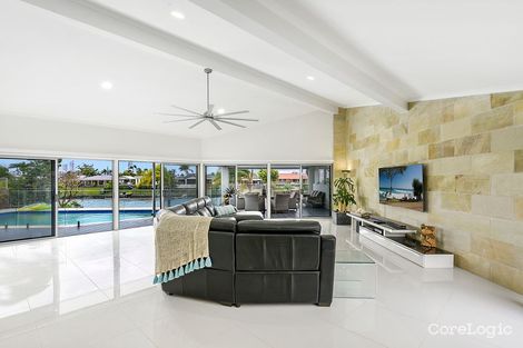 Property photo of 8 Angus Court Benowa QLD 4217