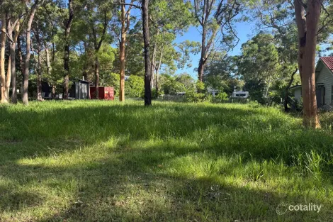 Property photo of 28 Noogie Street Macleay Island QLD 4184