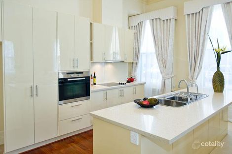 Property photo of 1/19 Canterbury Road Camberwell VIC 3124