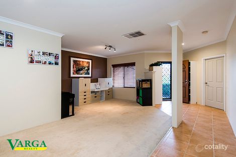 Property photo of 2 Bartlett Way Canning Vale WA 6155