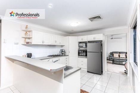 Property photo of 10 Japura Place St Clair NSW 2759