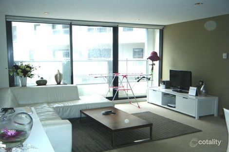 Property photo of 507/100 Harbour Esplanade Docklands VIC 3008
