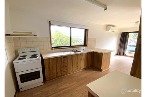 Property photo of 8 Dowling Street Colac VIC 3250