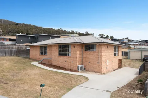 9 Leila St, New Norfolk, TAS 7140