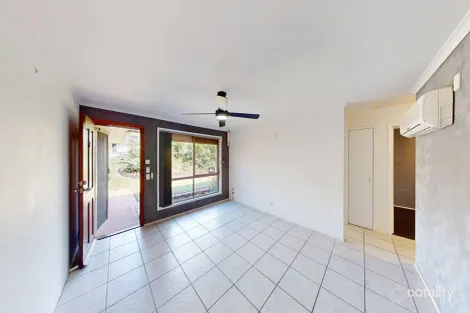 2/2 Columbia Ct, Oxenford, QLD 4210