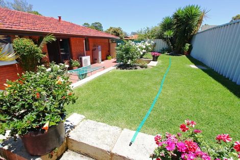 10 Dunmore Cct, Merriwa, WA 6030