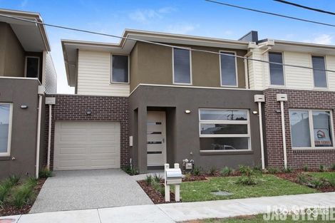 Property photo of 21 Clarendon Street Avondale Heights VIC 3034