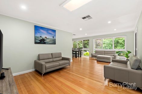 Property photo of 5 Delpura Glen Greensborough VIC 3088