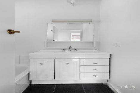 Property photo of 32 Tracey Street Doncaster East VIC 3109