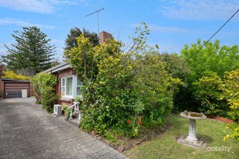 Property photo of 4 Seathorpe Avenue Bentleigh East VIC 3165