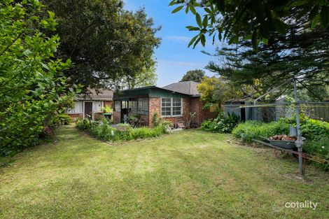 Property photo of 4 Seathorpe Avenue Bentleigh East VIC 3165