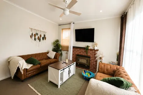 8 Agonis St, Doveton, VIC 3177