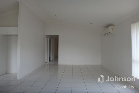 Property photo of 48 Pencarrow Crescent Raceview QLD 4305