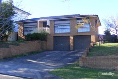 11 Adams Ave, Unanderra, NSW 2526