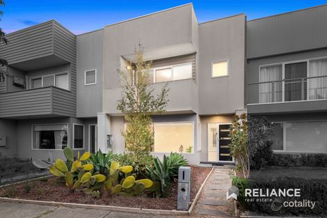 Property photo of 12 Whitetop Drive Point Cook VIC 3030
