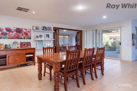 Property photo of 1 Wattlepark Street Caroline Springs VIC 3023
