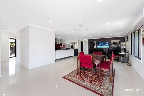 Property photo of 20 Riviera Way Mulambin QLD 4703