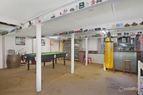 69 Curve Ave, Wynnum, QLD 4178