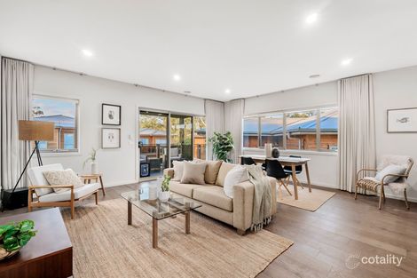 Property photo of 8 Brushtail Close Eltham North VIC 3095