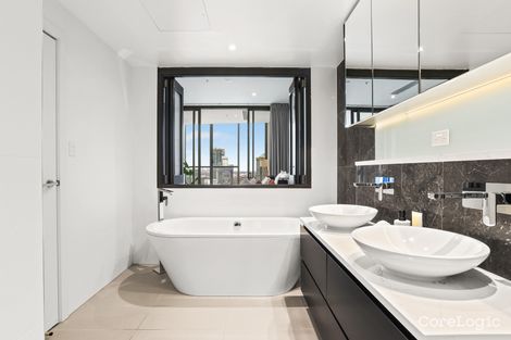 Property photo of 2703/11 Wentworth Place Wentworth Point NSW 2127
