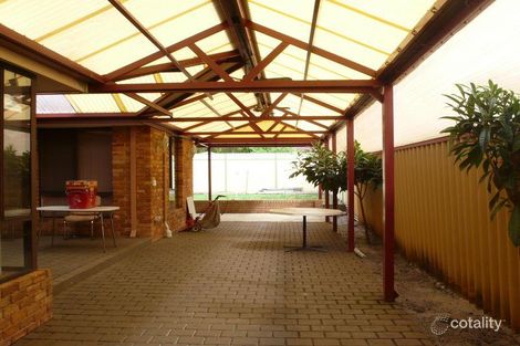 Property photo of 21 Expedition Drive Thornlie WA 6108