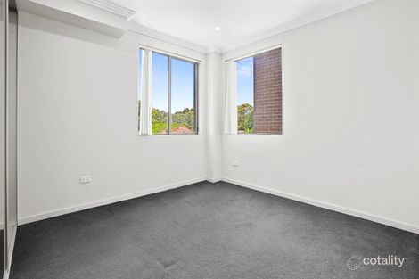 Property photo of 13/2-4 Belinda Place Mays Hill NSW 2145