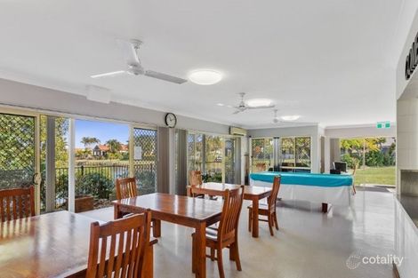 Property photo of 52/56 Biggs Avenue Beachmere QLD 4510