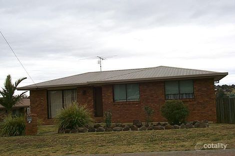 34 Hoepper St, Kearneys Spring, QLD 4350